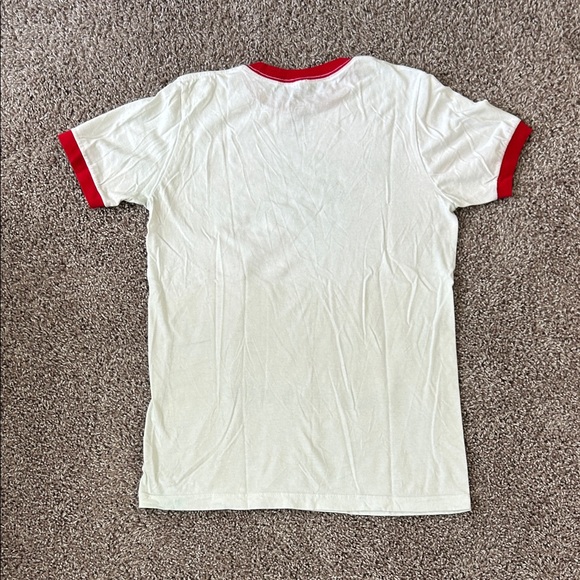 Iconic Krusty Krab Pizza T-Shirt - Picture 5 of 5